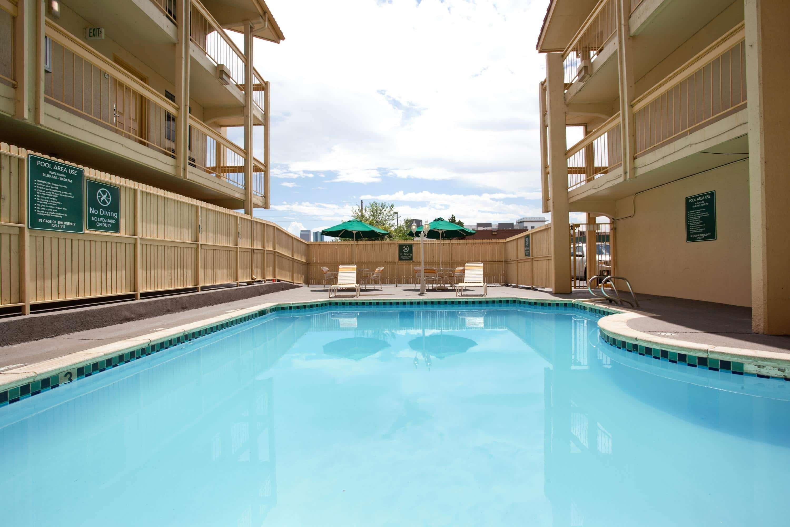La Quinta Inn By Wyndham Denver Central Εξωτερικό φωτογραφία
